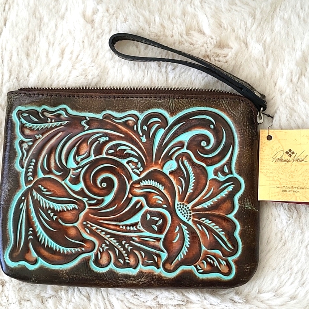 Patricia Nash Cassini Leather Wristlet NWT